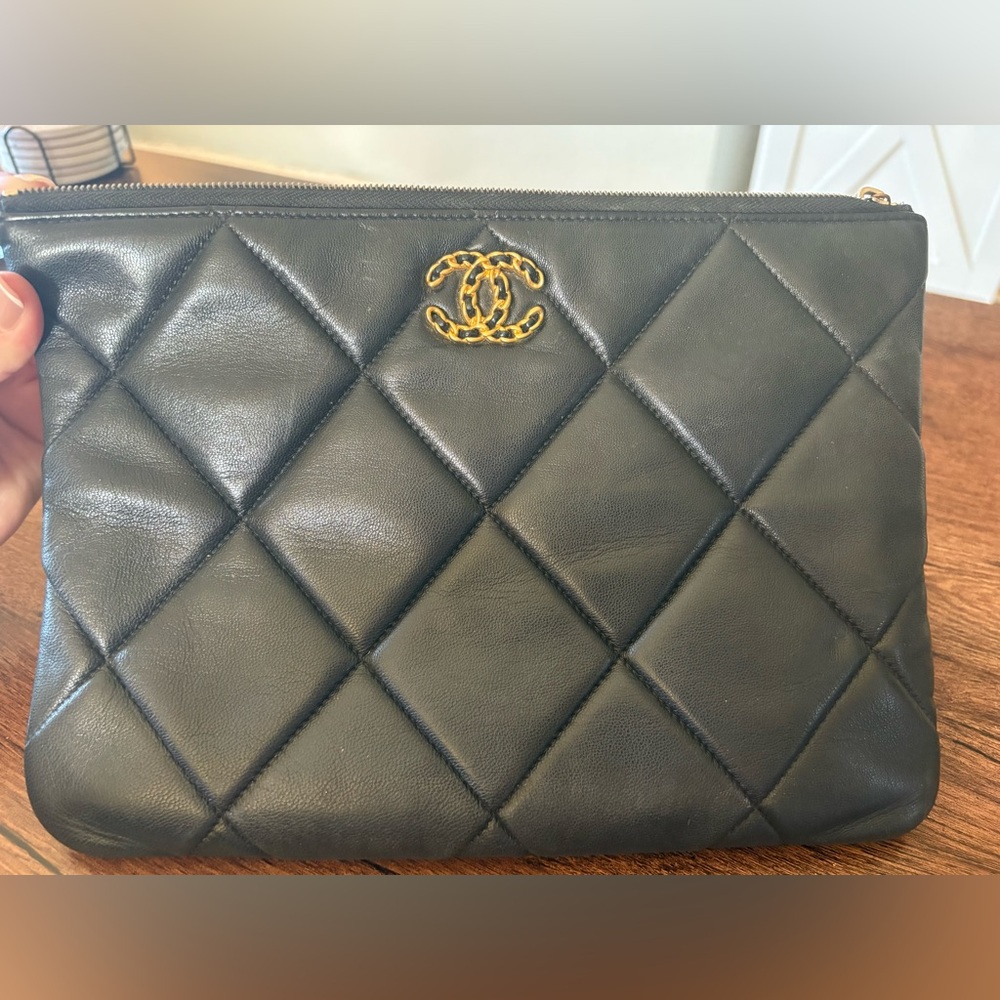 CHANEL black Leather red Interior Zip Pouch with Gold Logo